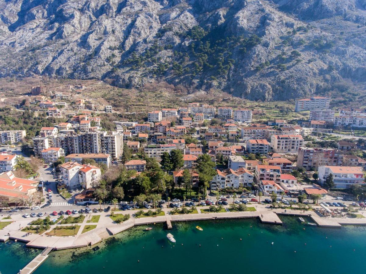 Apartments Windrose Kotor Exteriér fotografie